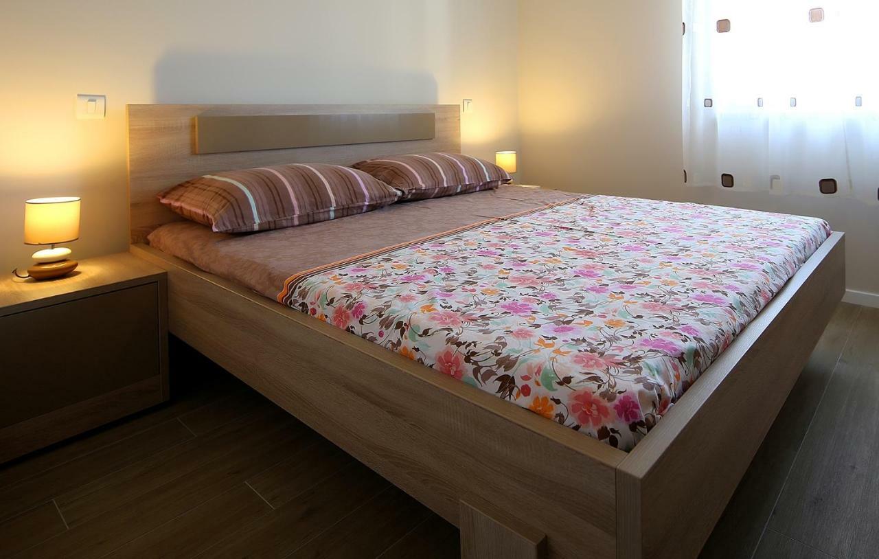 מאלינסקה Apartment Porpo מראה חיצוני תמונה